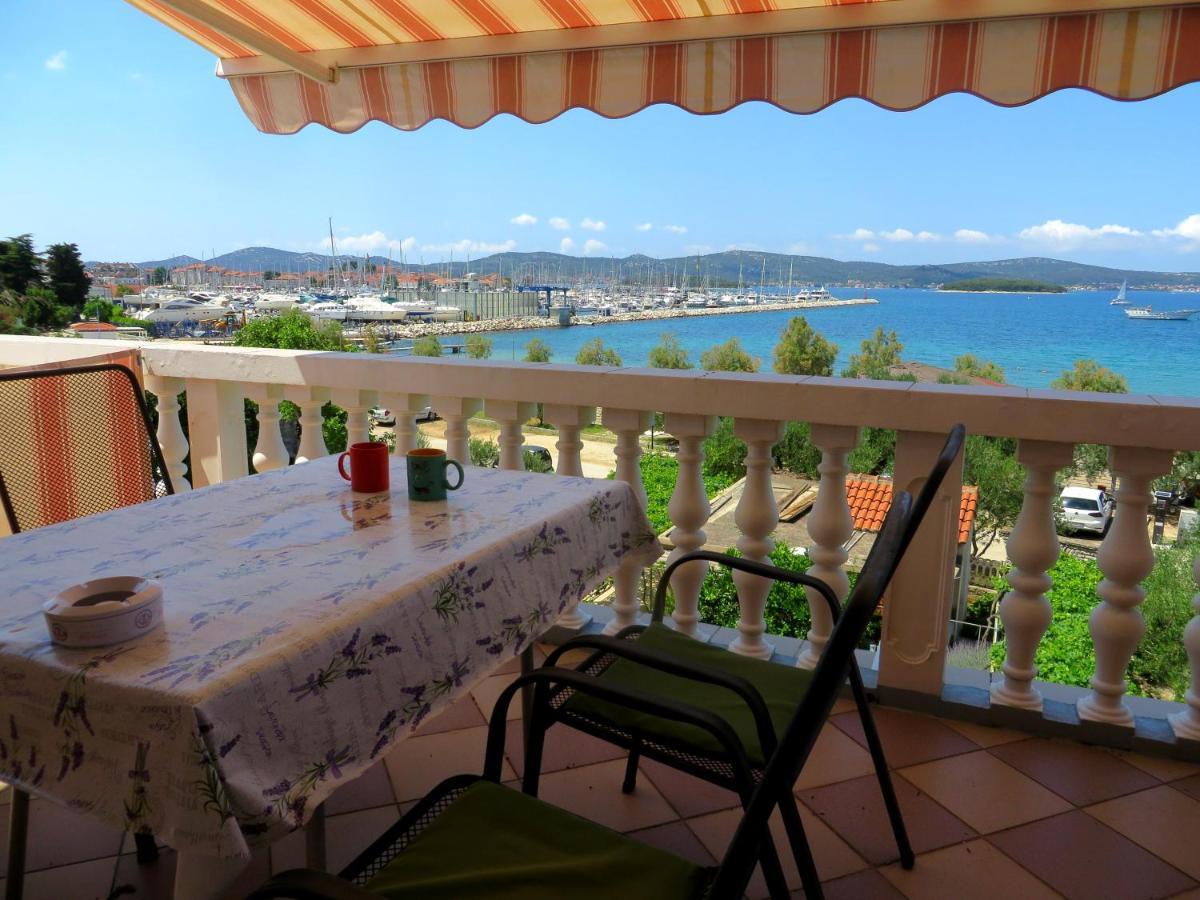 Beach Apartment Roza Biograd Oneroom - Premium Location บีโอกราดนาโมรู ภายนอก รูปภาพ