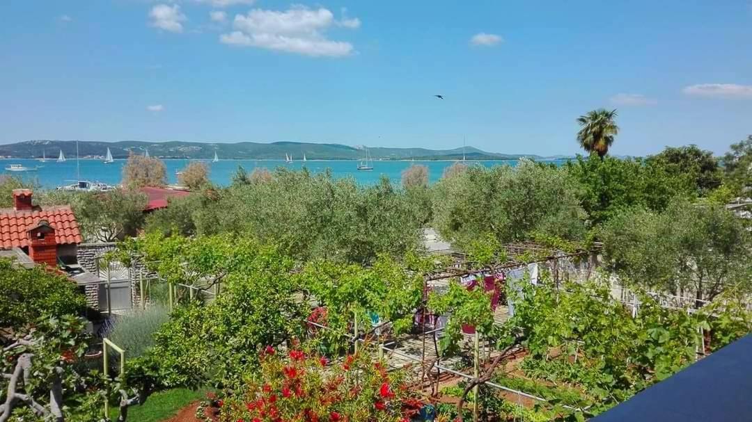 Beach Apartment Roza Biograd Oneroom - Premium Location บีโอกราดนาโมรู ภายนอก รูปภาพ